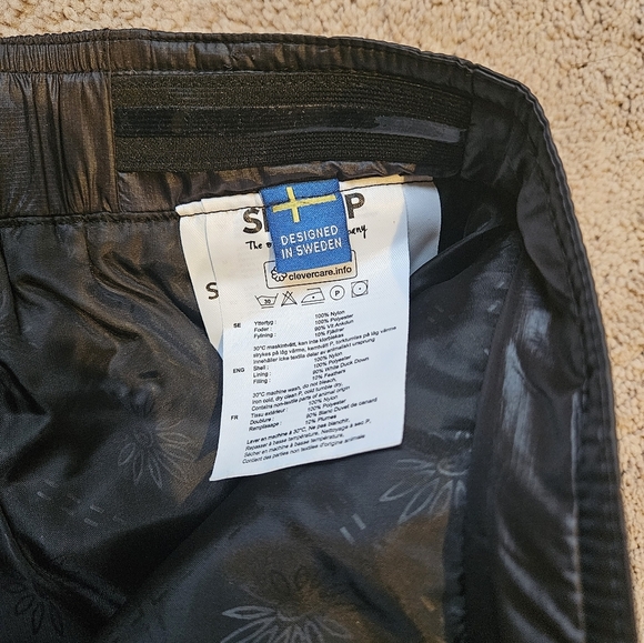 SKHOOP Black Quilted Duck Down Skirt Size S women’s Sweden NWOT - Picture 7 of 10